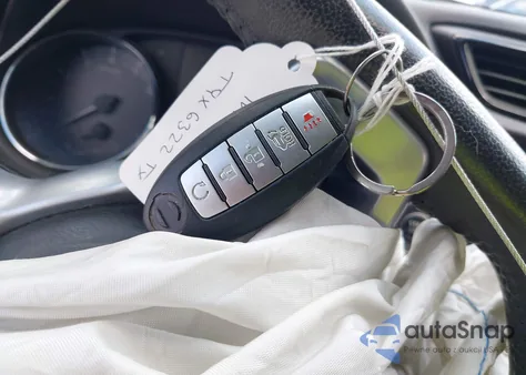 2017 Nissan Rogue Sl z USA, uszkodzony, nr VIN 5N1AT2MTXHC807045